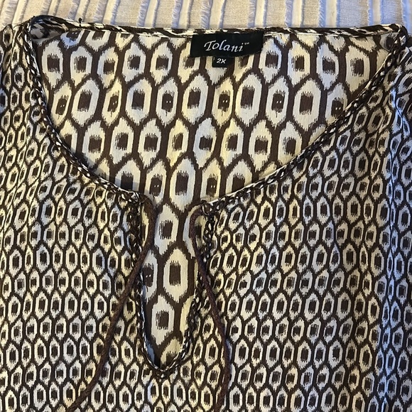 Tolani Blouse Tumic 2XL - Picture 2 of 5